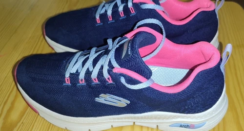 Skechers Arch Fit original