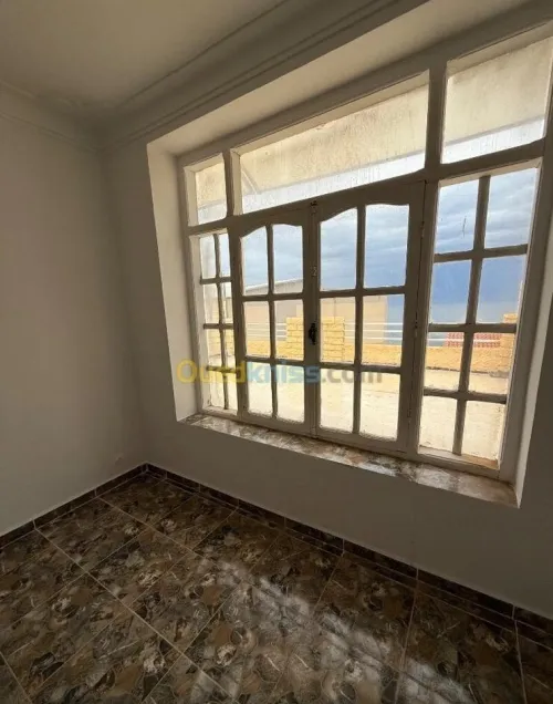 Vente Appartement Niveau de villa F3 Alger Hammamet