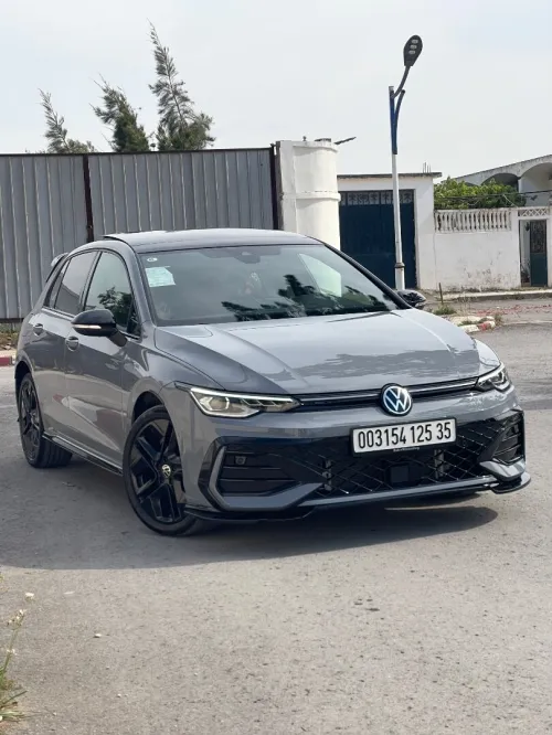 Volkswagen Golf 8 2025 