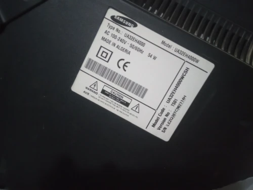 Pièces détachées pour téléviseur toutes fonctionnelles TV BRANDT B5504UHD et samsung 32