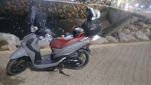 Sym St 