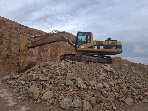 Caterpillar 330 LN 2004