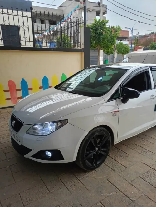 Seat Ibiza 2012 Fully +Toit ouvrant
