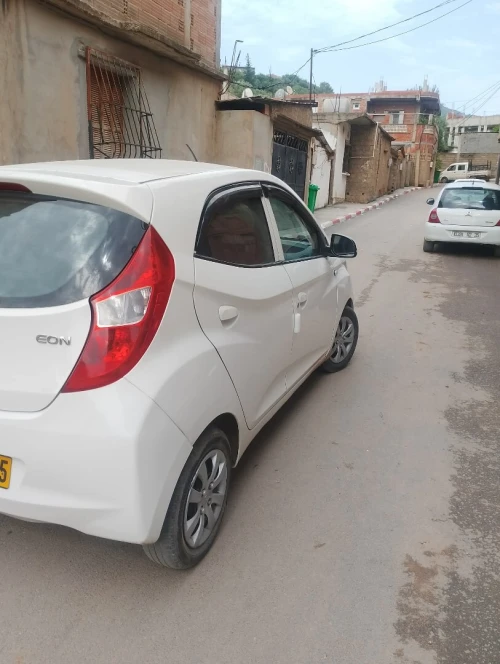 Hyundai EON 2012 EON