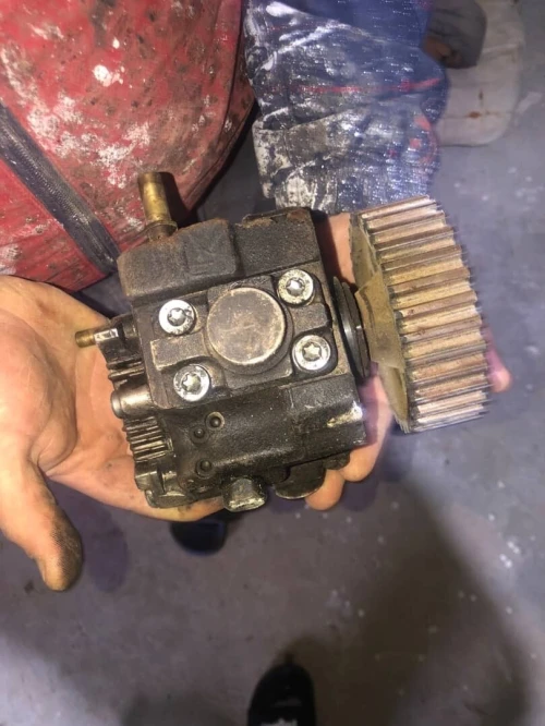 Pieces moteur 207 hdi 1.6