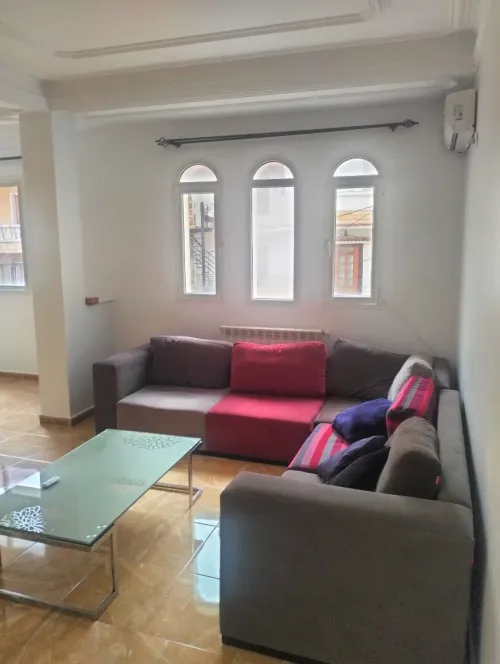 Location Appartement Niveau de villa F4 Alger Draria