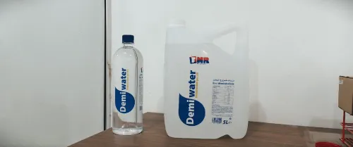 Eau déminéralisée / eau distillée
