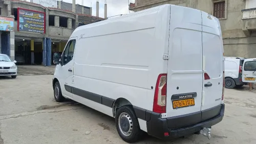 Renault Master 2012