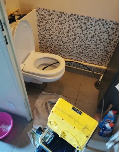 débouchage WC évier lavabo baignoire