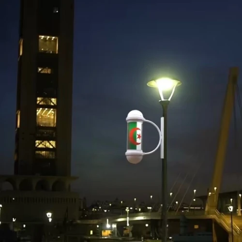 Drapeau lumineux rotatif 
