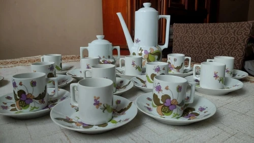 Service à café pour 12 personnes