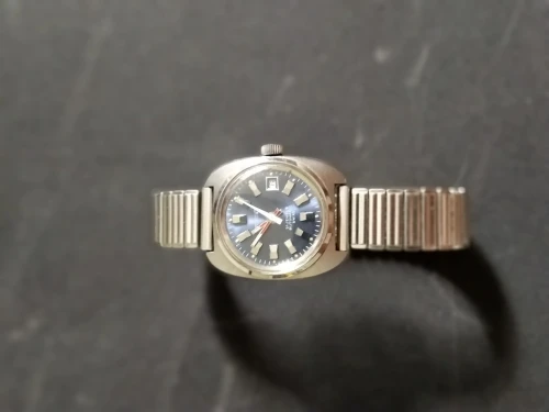 Montre swiss femme