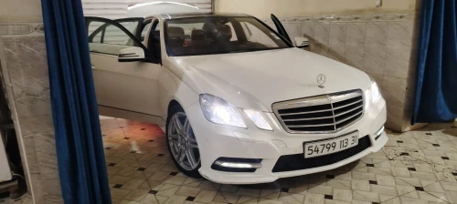 Mercedes Classe E 2013 AVANTGARDE Pack AMG