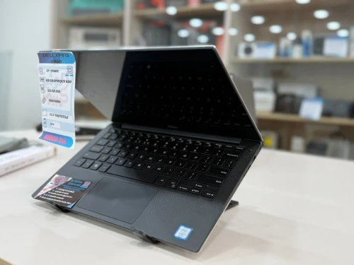 LAPTOP DELL XPS 13  9360   I7-7500U/16GO/512 SSD  13' ECRAN TACTIL OCCASION / BATTERIE 100%