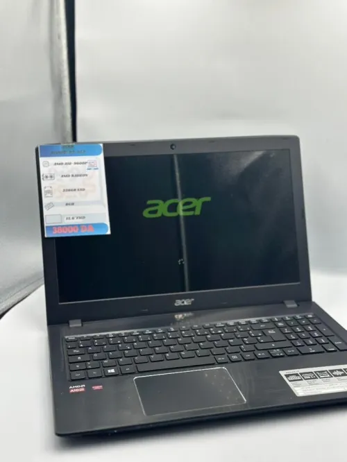 LAPTOP ACER ASPIRE   E5-553 AMD A10-9600P/8GB/256G SSD /15.6' HD / OCASSION / BATTERIE NEW