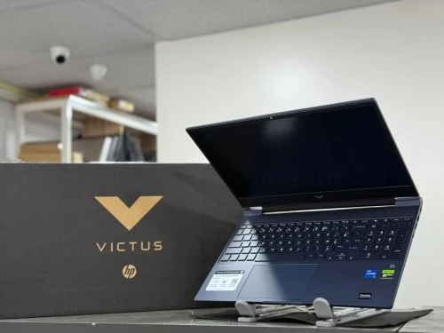 HP VICTUS GAMING 15-FA0033DX I5-12450H 8GO 512GO SSD NVIDIA GEFORCE RTX3050 4GO NEUF SOUS EMBALLAGE