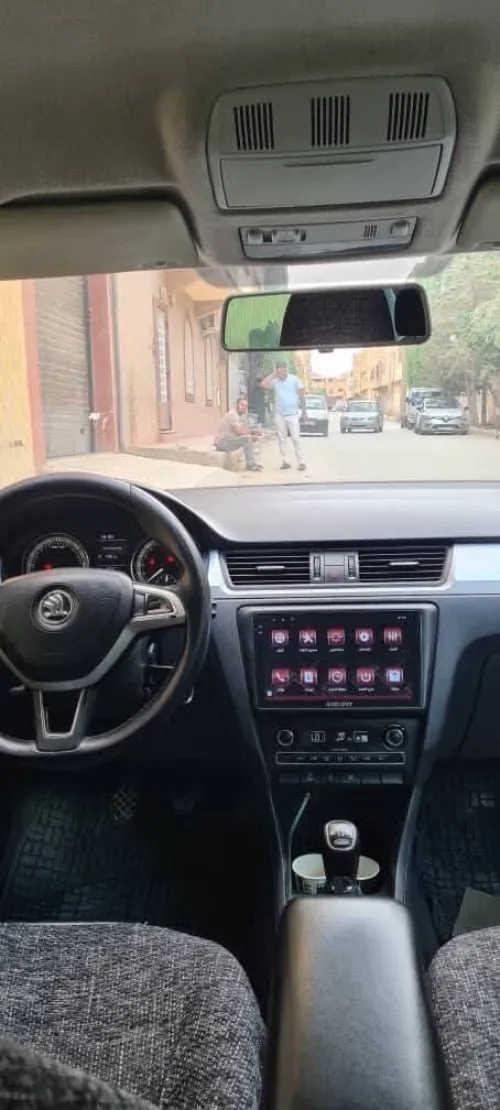 Skoda Rapid 2015 Edition