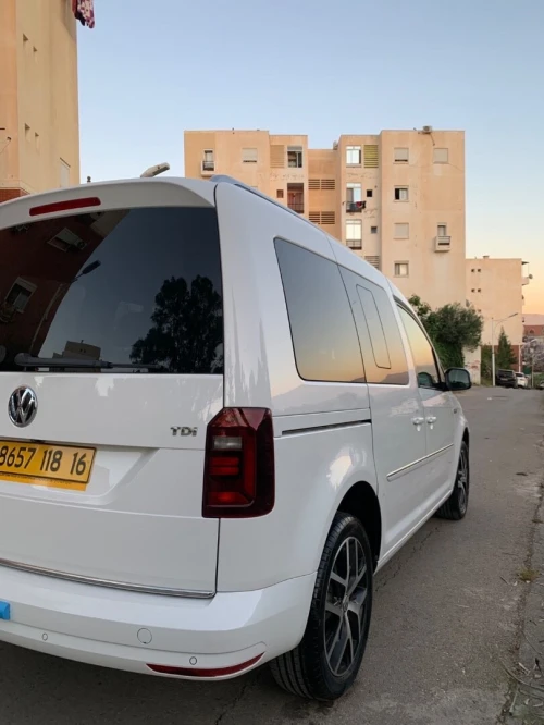 Volkswagen Caddy 2018 Highline