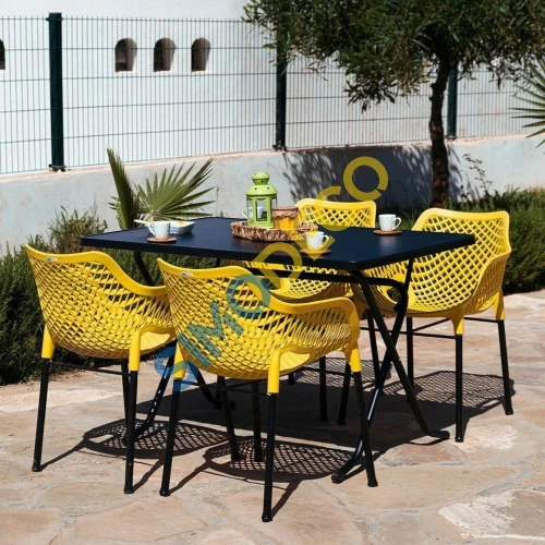 Table Maziri & Chaise Soltana 