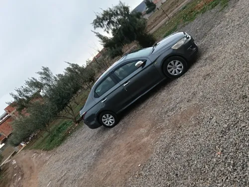 Peugeot سي اليزي 2013 ه