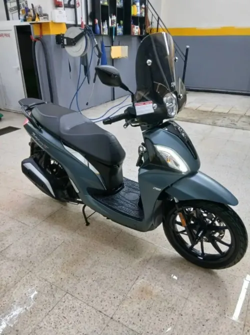 SYM ST 200 2025