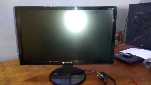 Écran pc  Packard Bell Viseo193DX 19pous