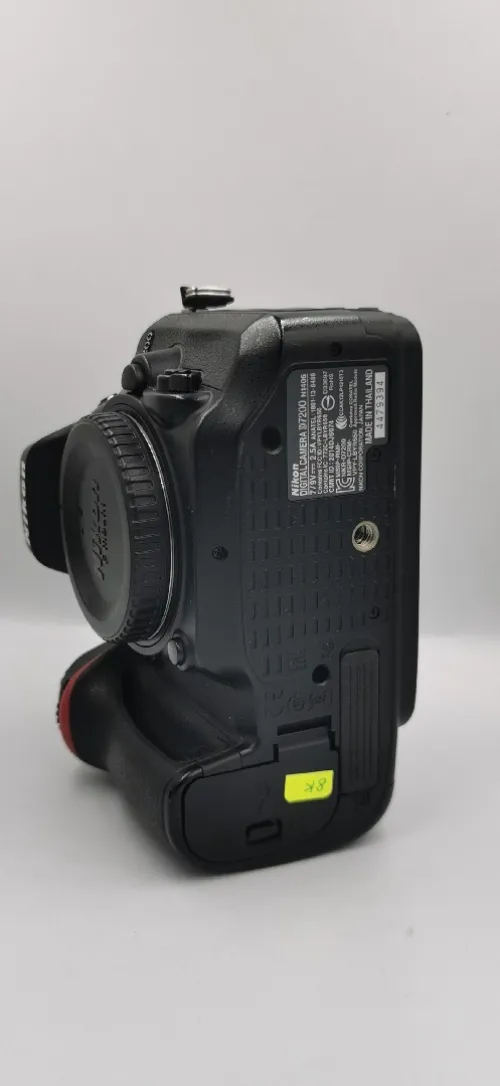 Nikon D7200 (8k clic) état neuf
