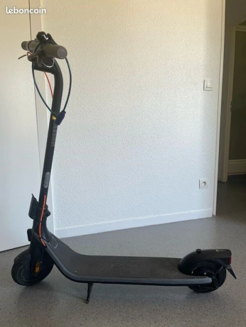 Ninebot scooter E2 plus 