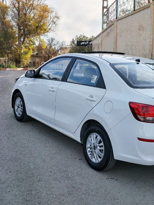 Kia Pegas 2025 Tout option