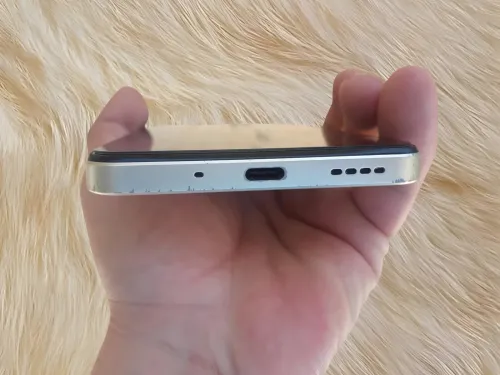 Realme C75, 4G, NFC, AÌ, iP69, (8/256)