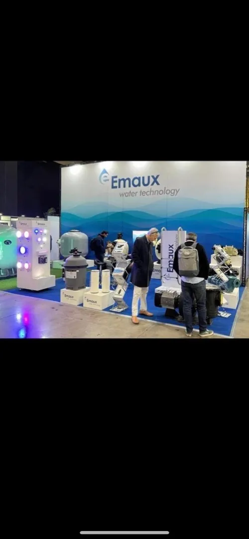 Equipements piscine Emaux , Spa jacuzzi Sundancespas