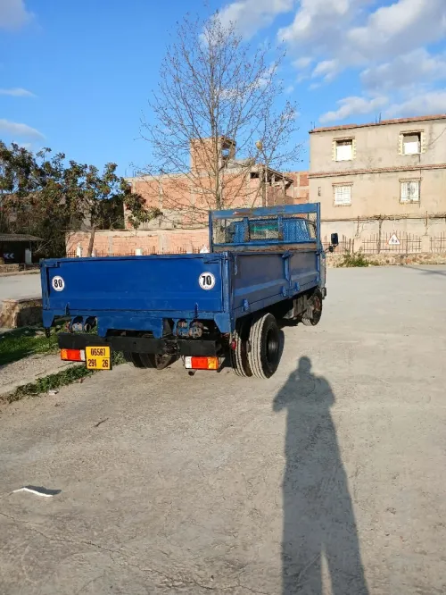 Toyota Bu84 