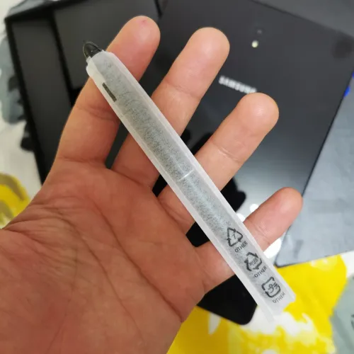 Samsung Tab s4 CE comme neuf avec Stylo