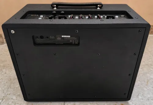 Ampli Guitare VOX Valvetronix VT20X  20W  Lampe Hybride