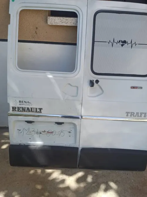 Porte Renault trafic 