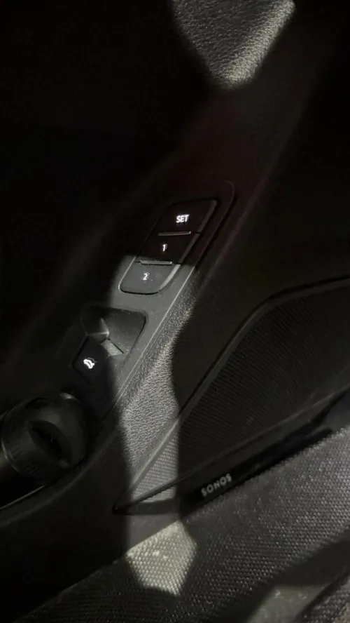 Audi Q3 2025 Q3 back sport black edition kit RS