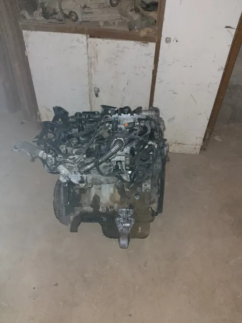 moteur 1.6 hdi 115 ch avec boite + ridel great wall camionette