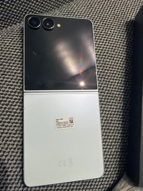 Samsung Galaxy Z FLIP 7