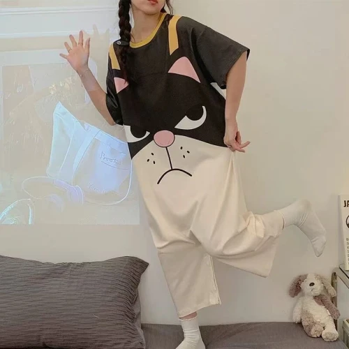 Tenue intérieur été, douce, style cartoon, confortable et portable à extérieur.