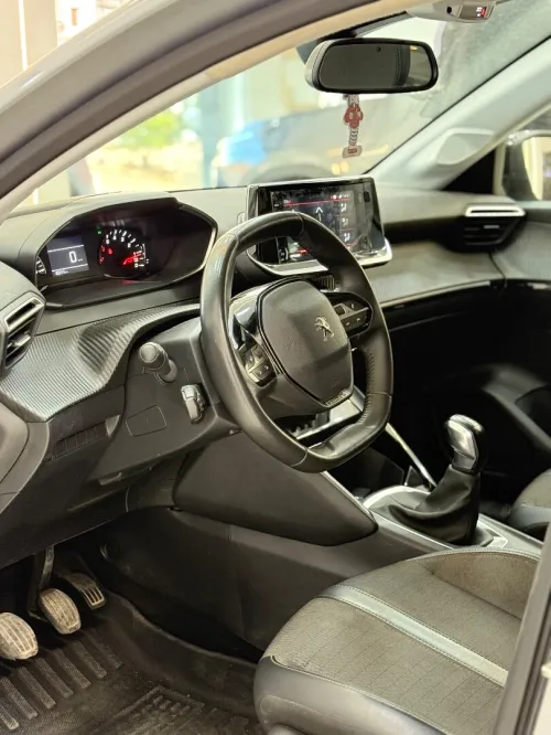 Peugeot 208 2024 Allure Pack