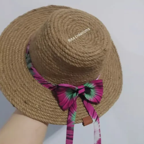 Couffin avec chapeau 