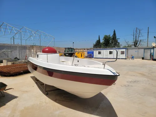 Bateaux et moules pour bateaux 
