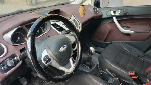 Ford Fiesta 2013 Titanium 