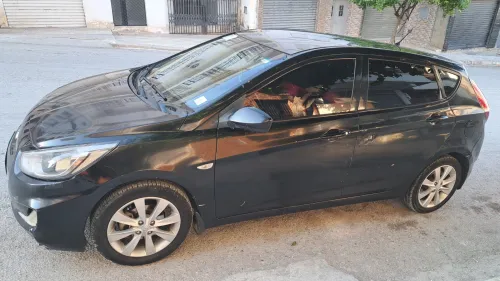 Hyundai Accent RB  4 portes 2018 Accent RB  4 portes