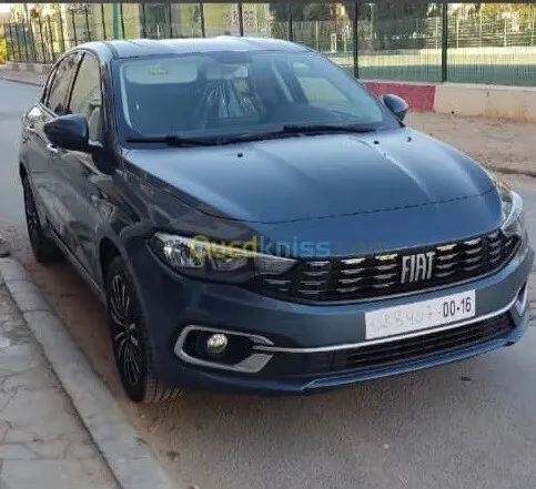 Fiat TIPO LIFE 2023 