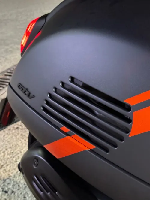 Piaggio Vespa 2025