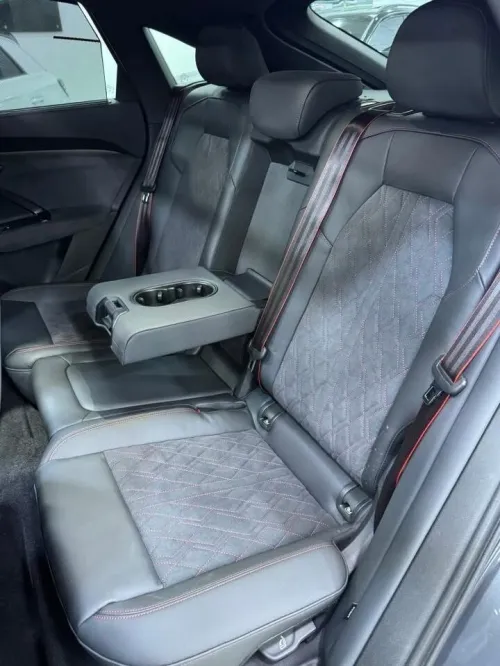 Audi Q5 2025 