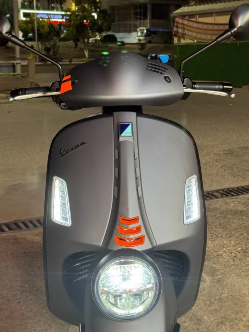 Piaggio Vespa 2025