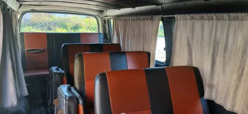 Nissan Urvan 2009