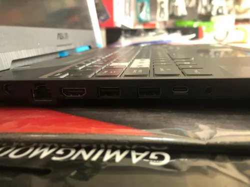 ASUS TUF GAMING F15/15.6" Full HD(1920 x 1080 pixels)144HZ /Processeur : Intel Core i7-11400H (2.70 GHz)/16 GB/512 GB SSD NVMe/Carte Graphique : RTX 3050 4GB